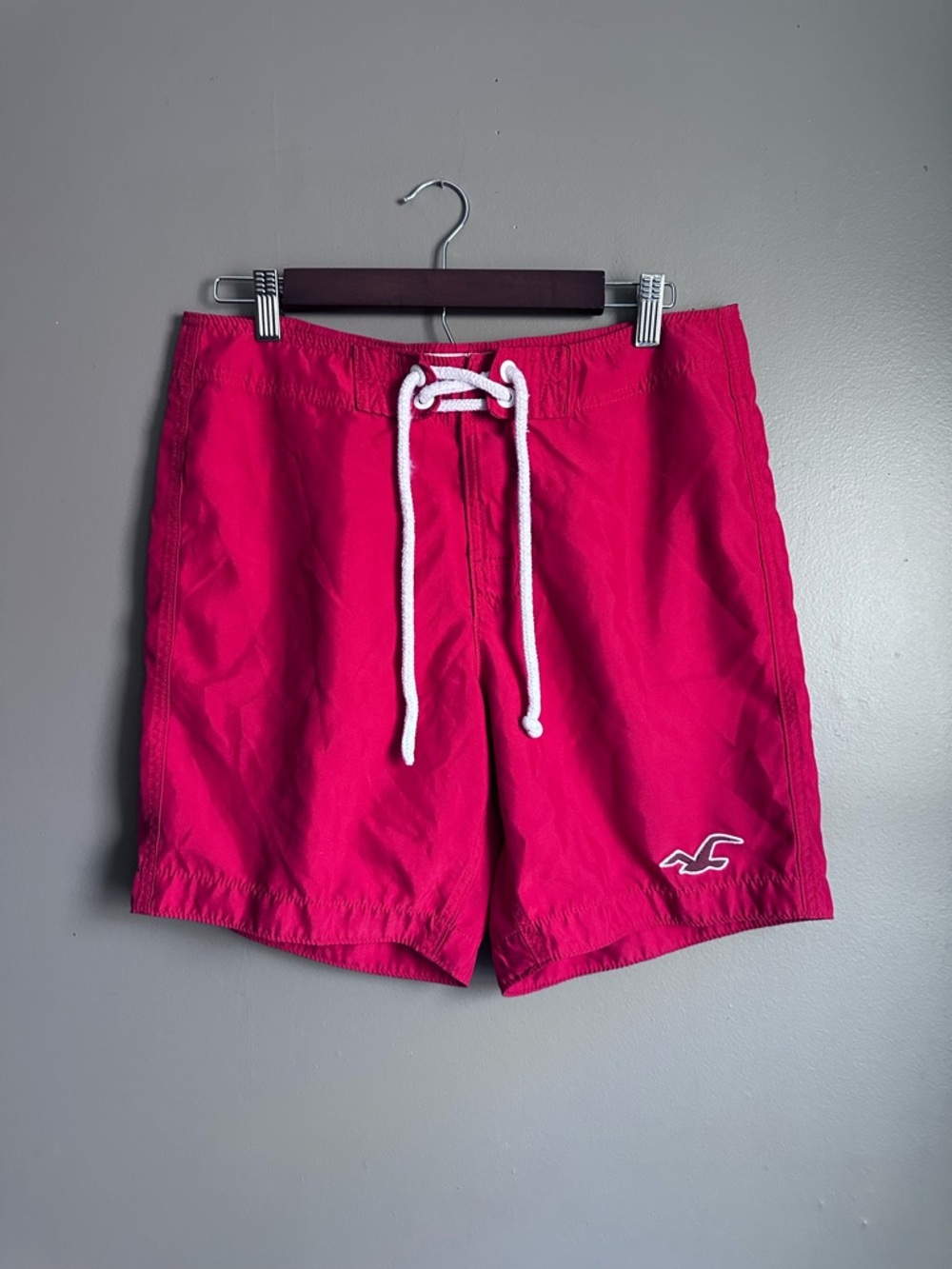 Vintage Hollister Red Swim Trunks Men’s Medium 7” Inseam Unlined Board Shorts